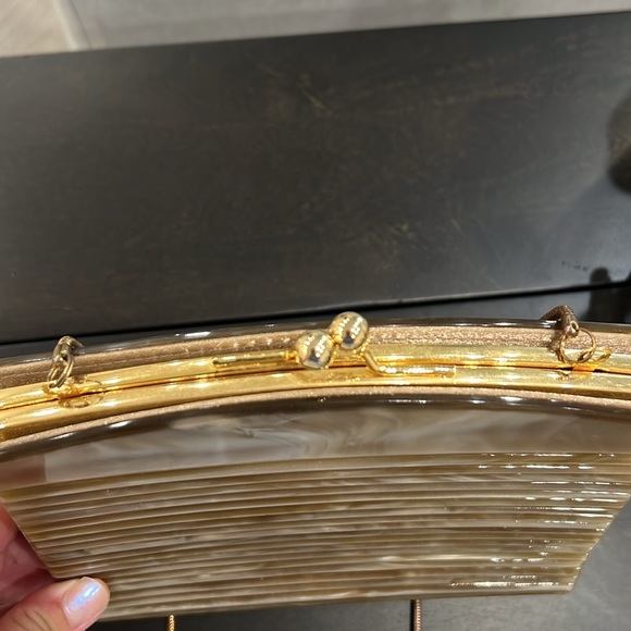 Vintage shell shoulder bag - Picture 3 of 5